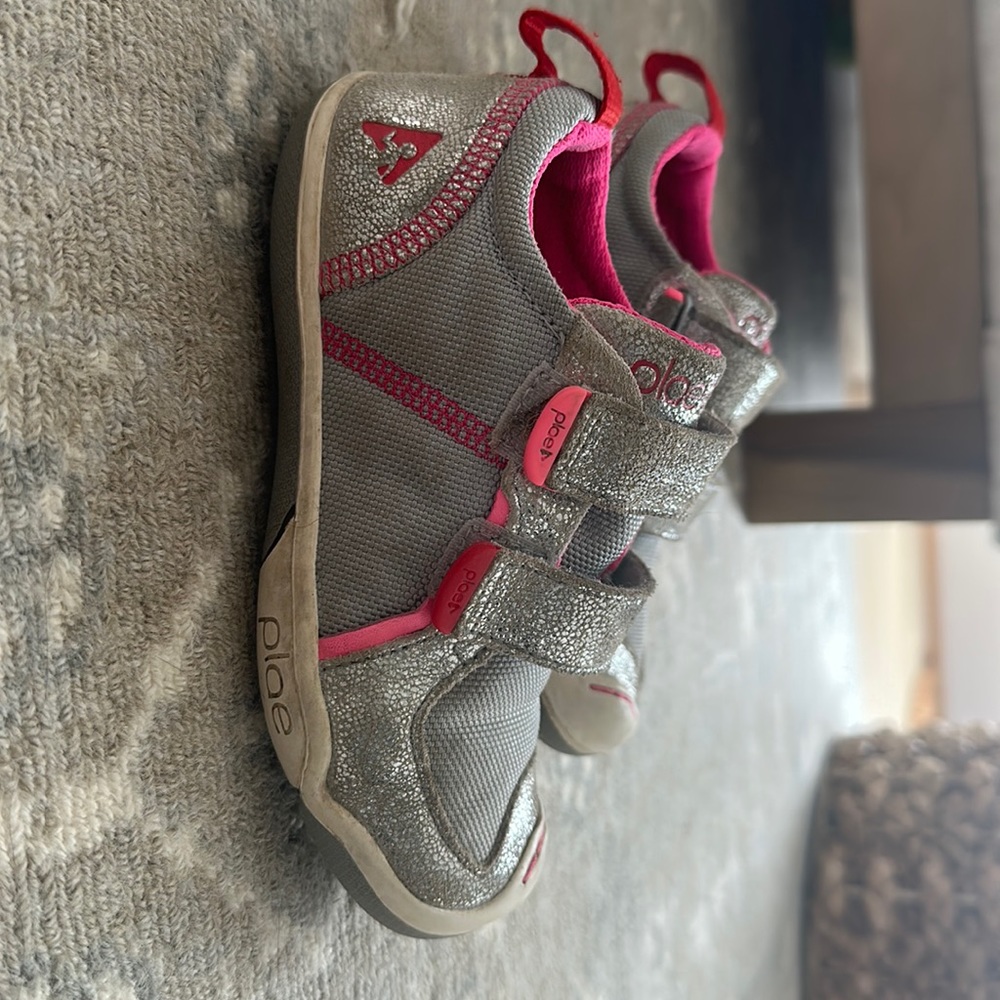 PLAE girls sneakers size 10.5